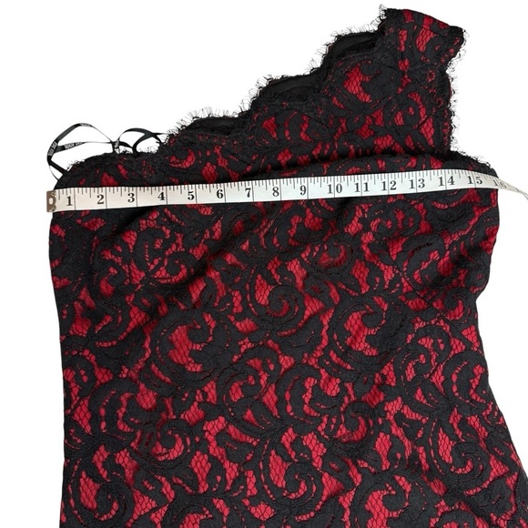 Tadashi Shoji Dress Red Embroidered Lace Sheath SZ 6 Whimsigoth Y2K Christmas - Picture 8 of 16